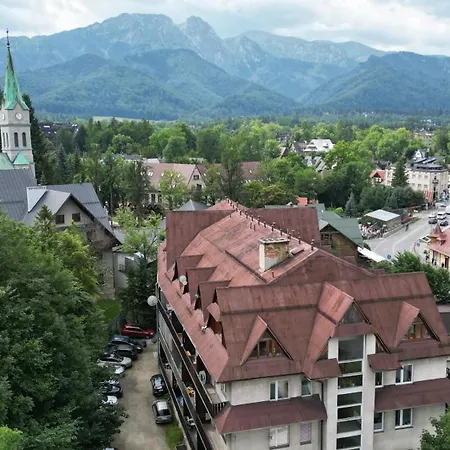 Tatra View By Bookinghost شقة